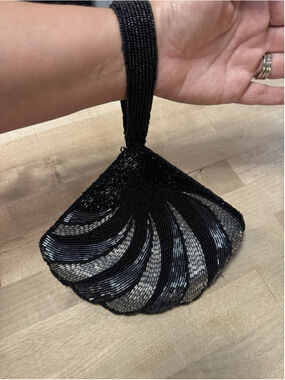 La Regale Handmade Vintage Black Silver Beaded Wristlet Clutch Bag Purse